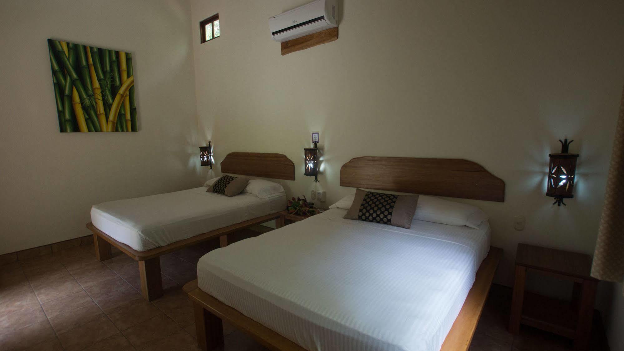 Mamma E Papa Aparthotel Ojochal Luaran gambar
